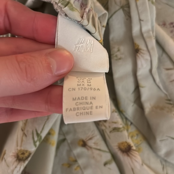 H&M Conscious Wildflower Tie Back Dress Green Floral Meadow - Picture 10 of 11